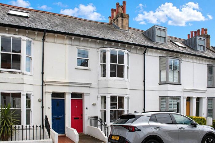 4 Bedroom Town House For Sale In Grange Road, Lewes, BN7