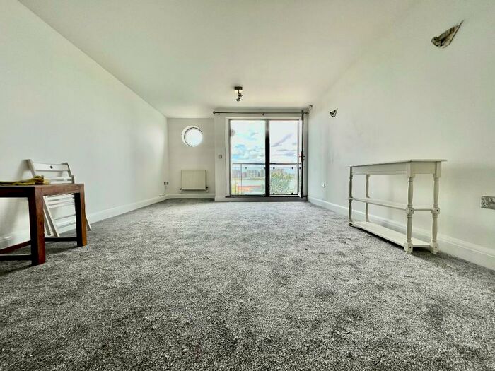 2 Bedroom Apartment To Rent In Miles Close, London, SE28