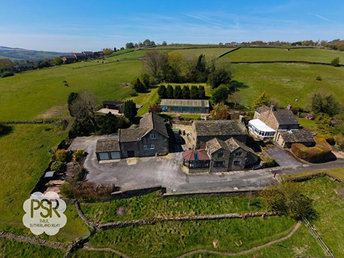5 Bedroom Detached House For Sale In New Mills, High Peak, SK22
