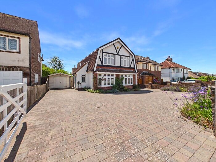 5 Bedroom Detached House To Rent In Upper Shoreham Road, Shoreham-by-Sea, BN43