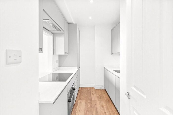 2 Bedroom Apartment To Rent In Preston Street, Brighton, East Sussex, BN1