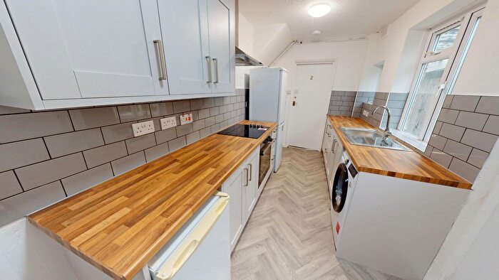 5 Bedroom Semi-Detached House To Rent In The Avenue, Brighton, BN2