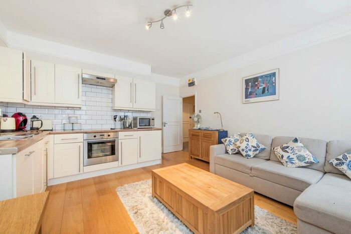 1 Bedroom Flat To Rent In Gloucester Place, London, W1U