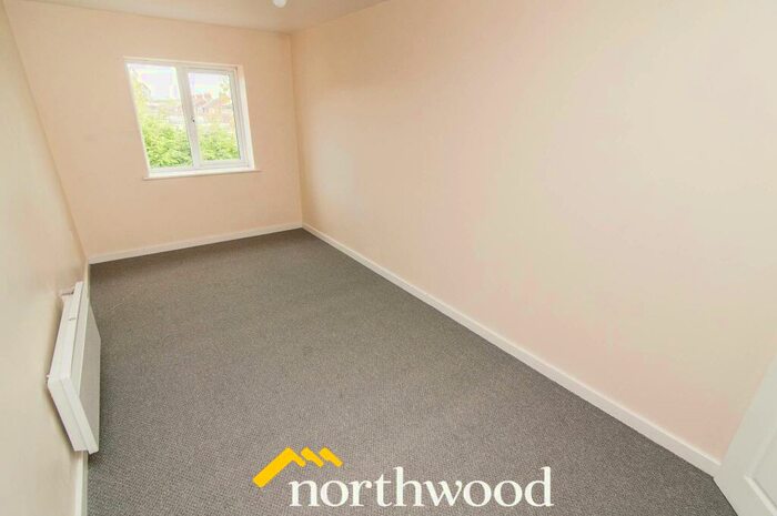 1 Bedroom Flat To Rent In Holmes Carr Crescent, Rossington, Doncaster, DN11