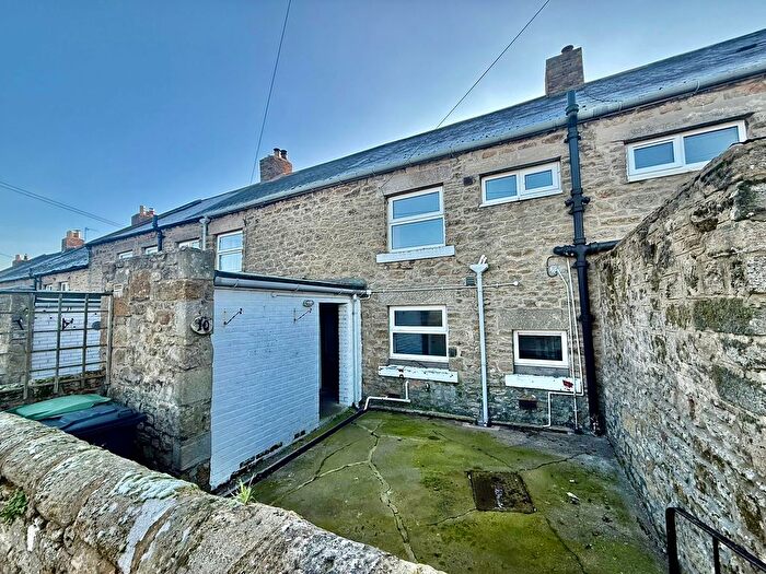2 Bedroom Cottage For Sale In Horsley Wood Cottages, Horsley, Newcastle Upon Tyne, NE15