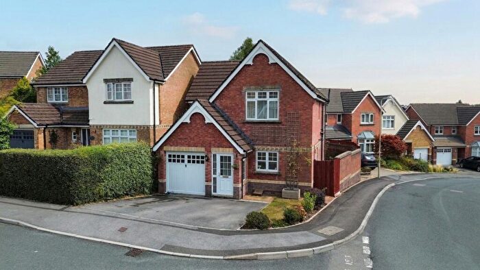 3 Bedroom Detached House For Sale In Edwardian Way, Miskin, CF72