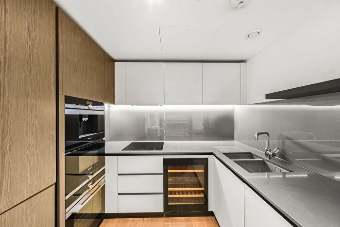 2 Bedroom Flat To Rent In Riverlight Quay, London, SW11