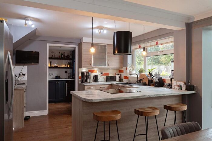 4 Bedroom Semi-Detached House For Sale In Chapel Road, Charlwood, Horley, RH6