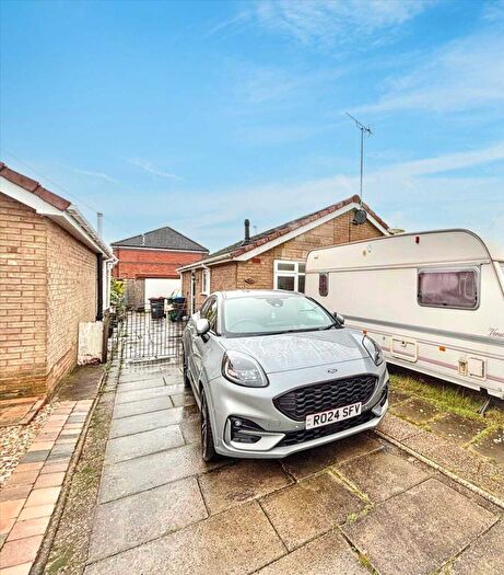 2 Bedroom Bungalow For Sale In Belmont Road, Kirkby In Ashfield, NG17