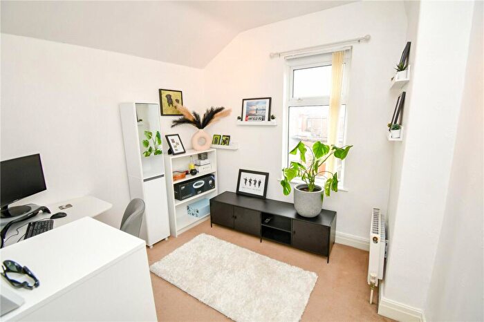 3 Bedroom End Of Terrace House For Sale In Rosebery Grove, Birkenhead, Wirral, CH42