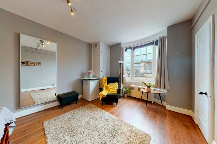 Studio To Rent In Princess Court, Queensway, London, W2
