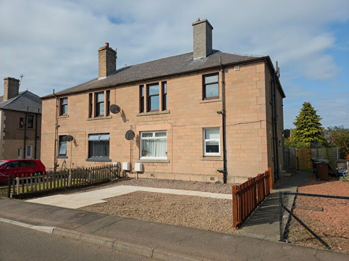 2 Bedroom Flat For Sale In Whitecraig Crescent, Musselburgh, EH21