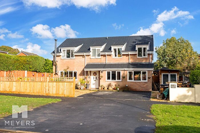 5 Bedroom Detached House For Sale In Oaklands Close, Verwood, BH31