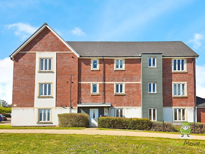 2 Bedroom Flat For Sale In St. Catherine Road, Basingstoke, Hampshire, RG24