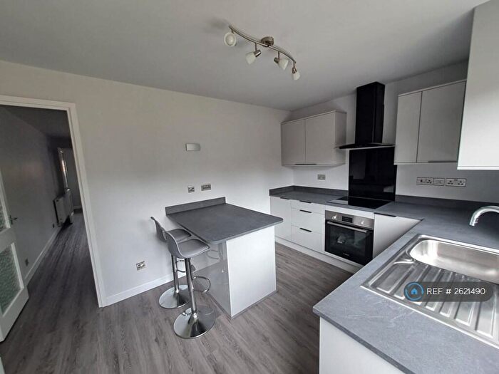 2 Bedroom Semi-Detached House To Rent In Opal Way, Wokingham, RG41