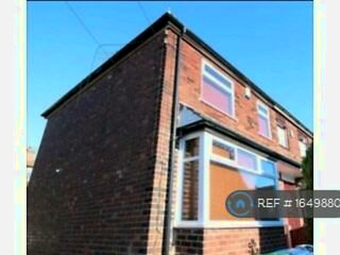 2 Bedroom Semi-Detached House To Rent In Wilma Avenue, Manchester, M9
