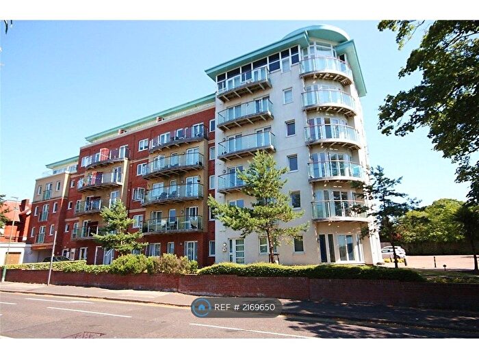 1 Bedroom Flat To Rent In Breeze, Bournemouth, BH5