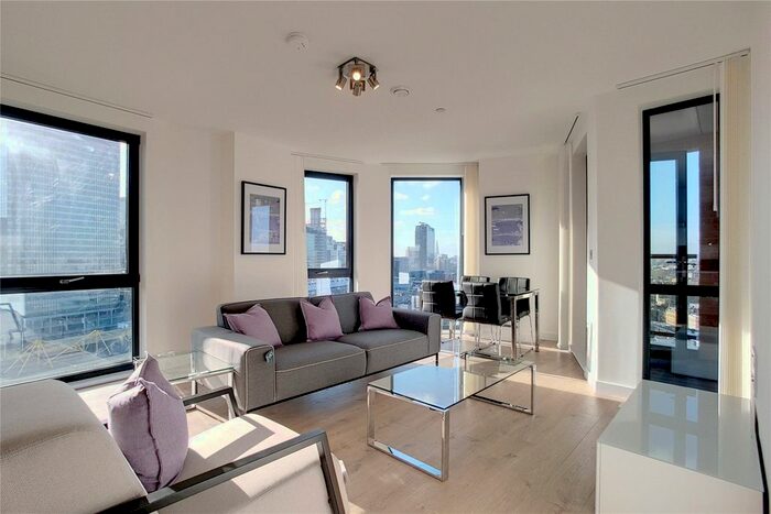 2 Bedroom Flat To Rent In Roosevelt Tower, Williamsburg Plaza, E14