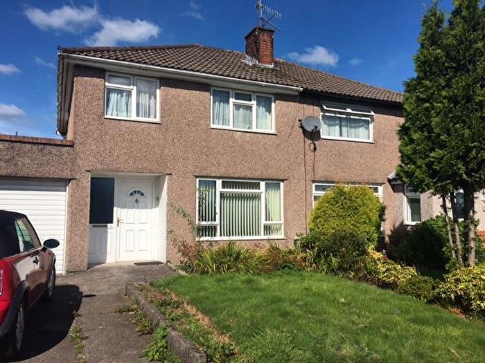 3 Bedroom Semi-Detached House To Rent In Oakwood Avenue, Penylan, Cardiff, CF23