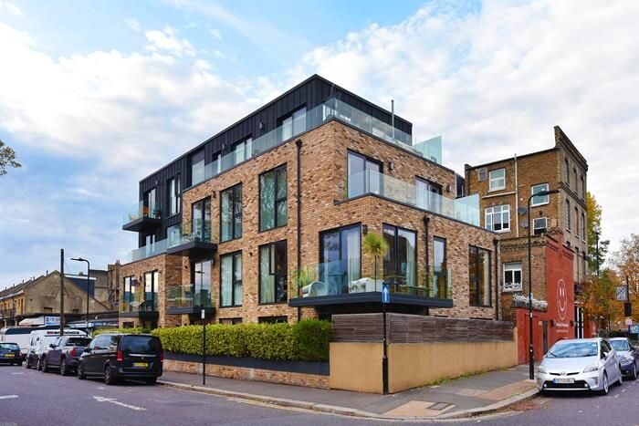 3 Bedroom Flat To Rent In Essex Park Mews, London, W3