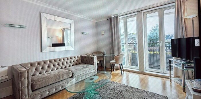 1 Bedroom Flat For Sale In Coleridge Gardens, London, SW10