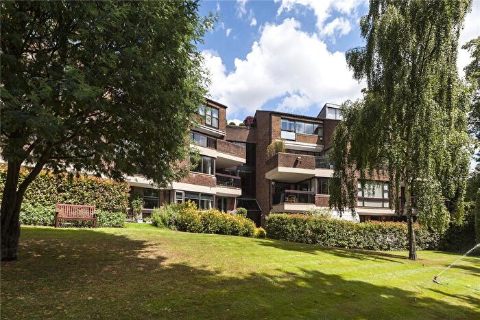 5 Bedroom Penthouse For Sale In Hill Court, Highgate West Hill, Highgate, London, N6