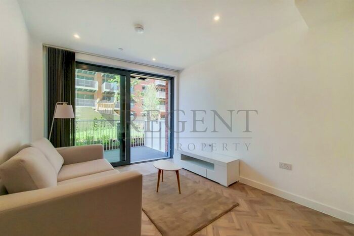 1 Bedroom Apartment To Rent In Skyline Apartments, Makers Yard, E3
