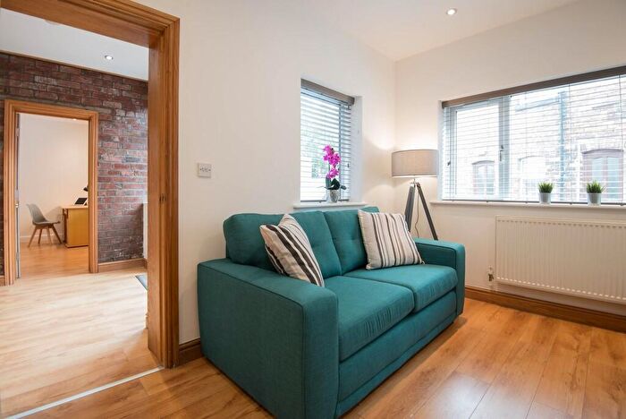 4 Bedroom Detached House To Rent In Southport Road, Ormskirk, L39