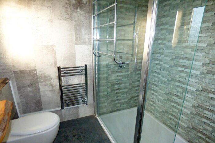 2 Bedroom End Of Terrace House To Rent In Brisbane Avenue, South Shields, NE34