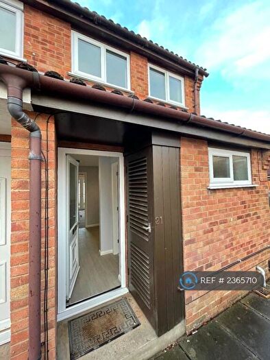1 Bedroom End Of Terrace House To Rent In Spilsby Close, Lincoln, LN6