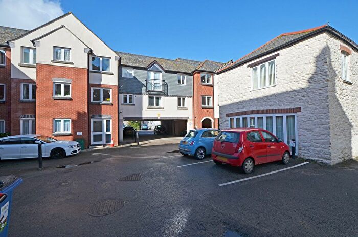 1 Bedroom Property For Sale In Quay Street, Lowen Court Quay Street, TR1