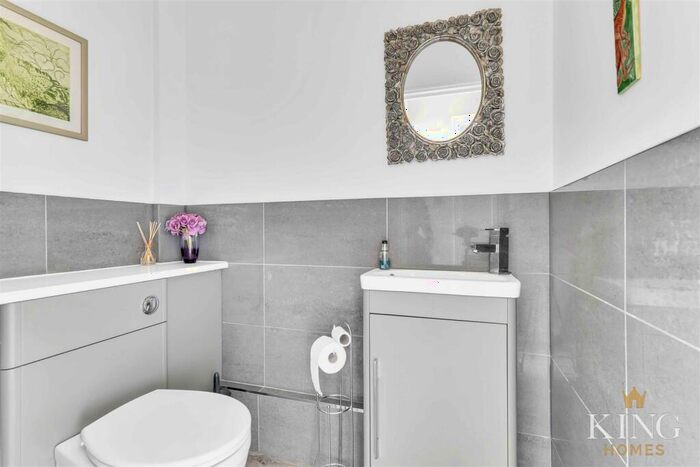 4 Bedroom Detached House For Sale In Nine Days Lane, Wirehill, Redditch, B98