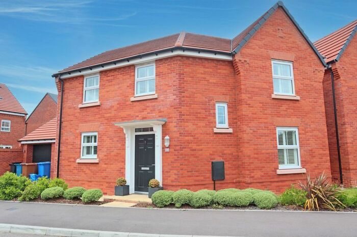 3 Bedroom Detached House For Sale In Taylor Way, Lichfield, WS13