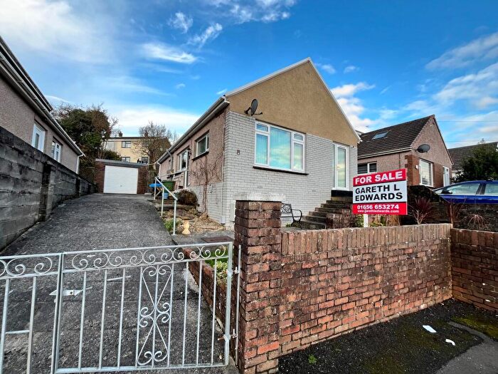 3 Bedroom Detached Bungalow For Sale In Heol-Y-Groes, Litchard, Bridgend., CF31