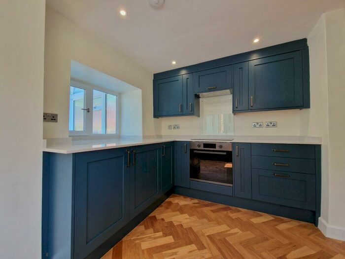 4 Bedroom Cottage To Rent In Main Road, Upper Tadmarton, Oxon, OX15