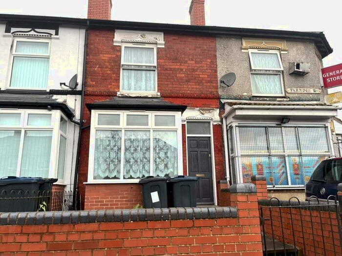 3 Bedroom Semi-Detached House To Rent In Farndon Road, Ward End, B8