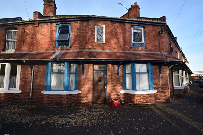 5 Bedroom Property To Rent In , Clapham Terrace, Leamington Spa, CV31