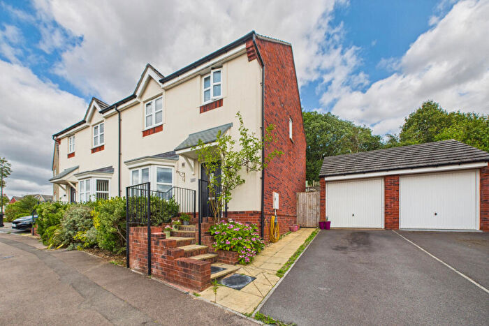 3 Bedroom Semi-Detached House For Sale In Wellingtons Grove, Cinderford, Gloucestershire, GL14