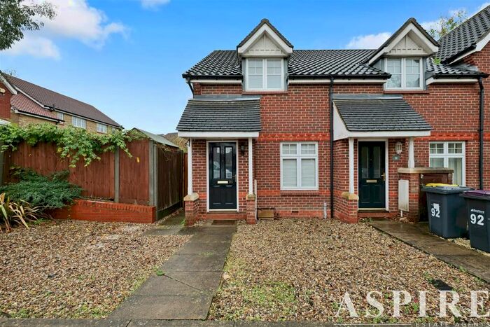 2 Bedroom Semi-Detached House To Rent In Kestrel Grove, Rayleigh, SS6