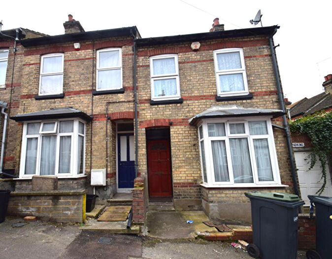 1 Bedroom Flat To Rent In Grove Road, Luton, LU1