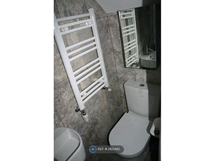 1 Bedroom Flat To Rent In Northfields, London, W13