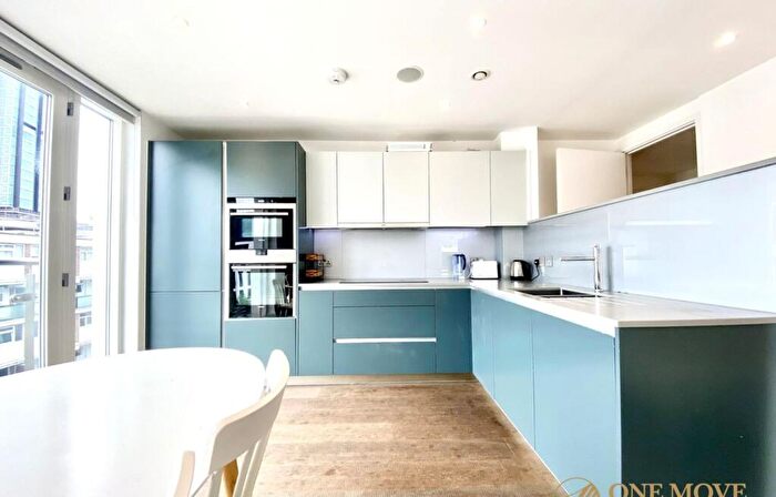 3 Bedroom Flat For Sale In Wenlock Road, Decorum Apartments, N1