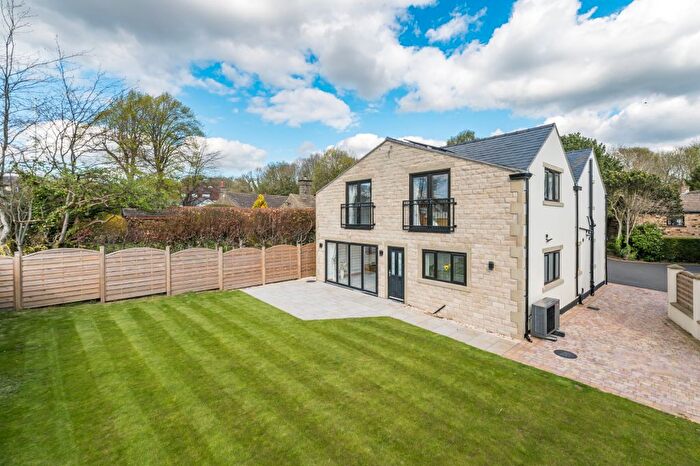 4 Bedroom Detached House For Sale In Morton Lane, East Morton, West Yorkshire, BD20