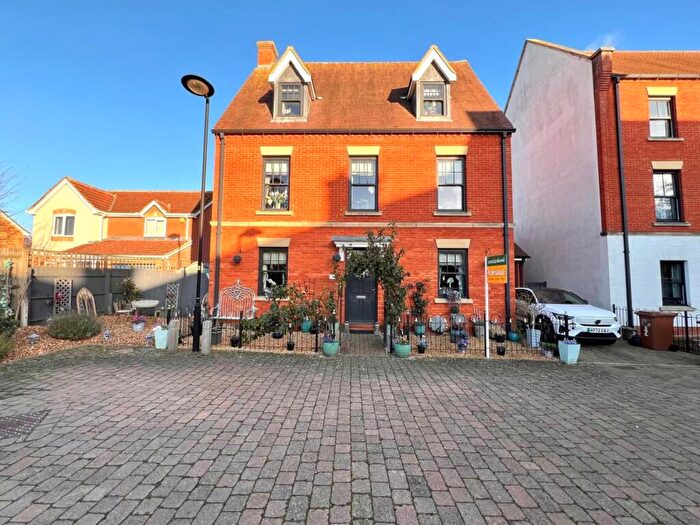 5 Bedroom Detached House For Sale In Jack Pin Lane, Upton, Northampton, NN5