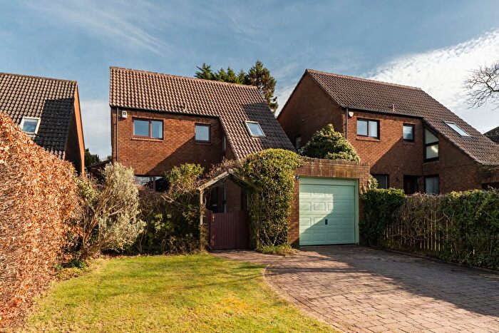 4 Bedroom Villa For Sale In Cammo Gardens, Edinburgh, EH4