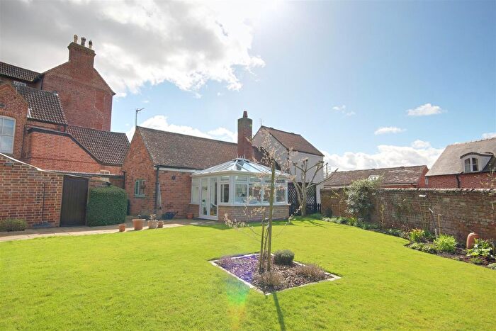 2 Bedroom Cottage For Sale In The Village, Dymock, GL18