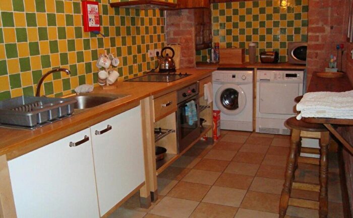 1 Bedroom Property To Rent In Green Lane, DE1