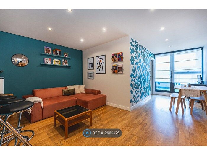 1 Bedroom Flat To Rent In Deptford High Street, London, SE8