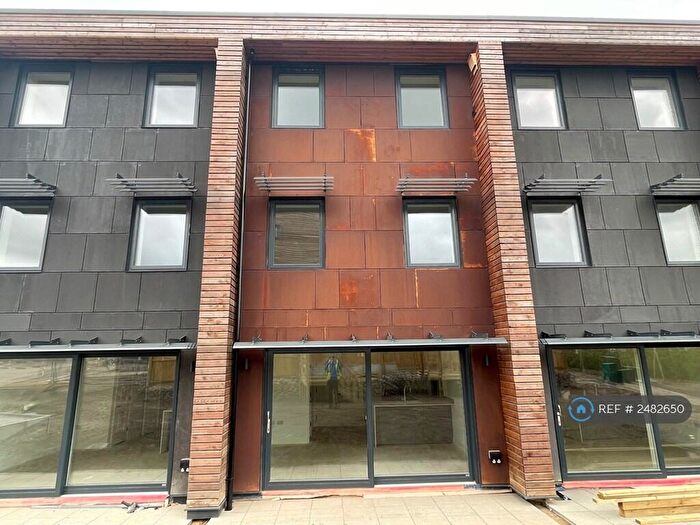 3 Bedroom Terraced House To Rent In Spring Meadows, Leeds, BD11