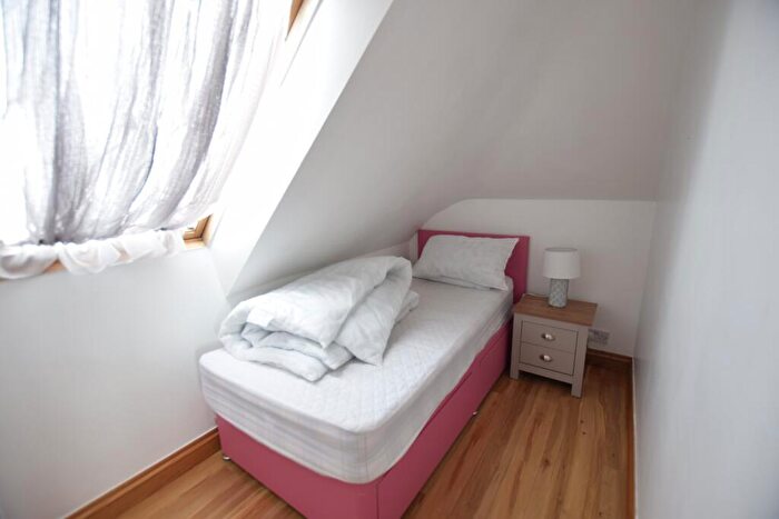 5 Bedroom Bungalow To Rent In Bascott Road, Bournemouth, BH11